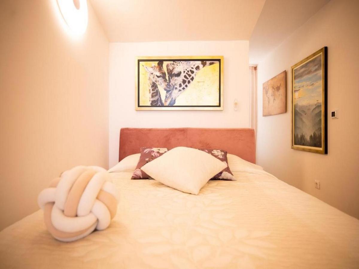 Apartment Tirkizni Val Zadar
